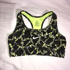 Women’s size small S Nike Dry Fit athletic crop top tank top. Camo & lime green.